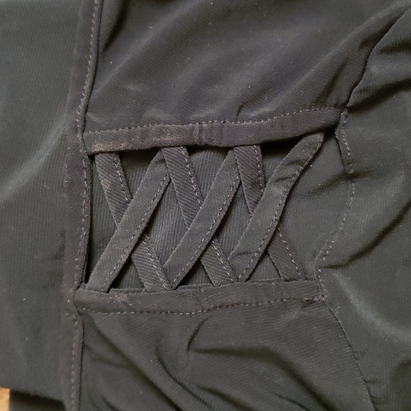 Top - Picture 4 of 4